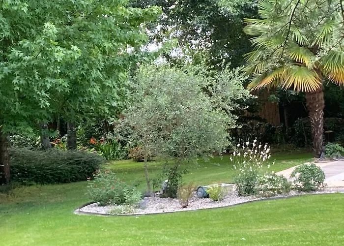 Labrege T2duplex Piscine Sargé Les Le Mans